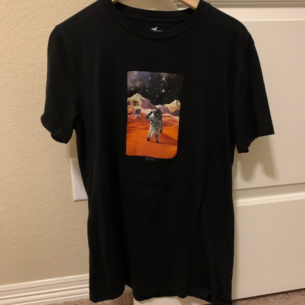 Hollister Astronaut t-shirt